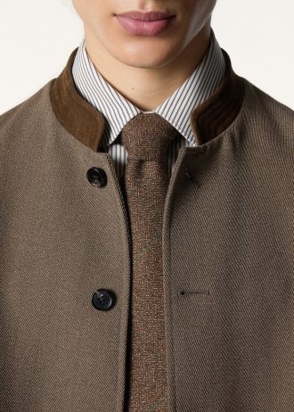 Gravata Yale