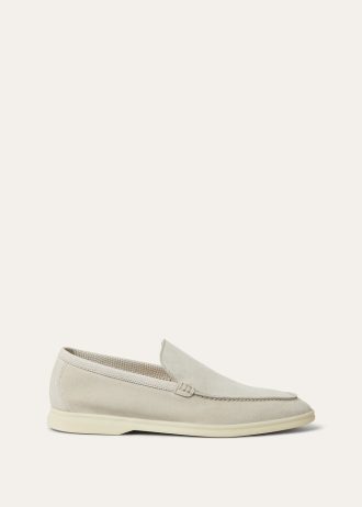 Mocassim para caminhada de verão
