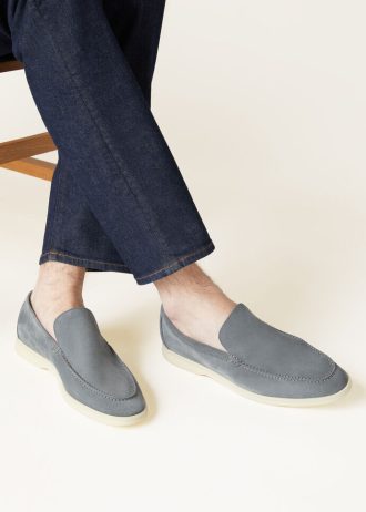 Mocassim para caminhada de verão
