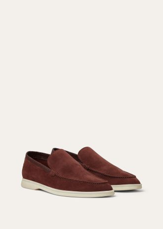 Mocassim para caminhada de verão